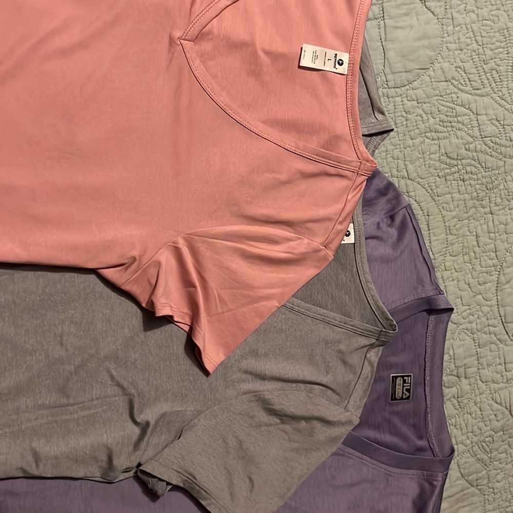 3 nearly new Sun tees. Size ladies L